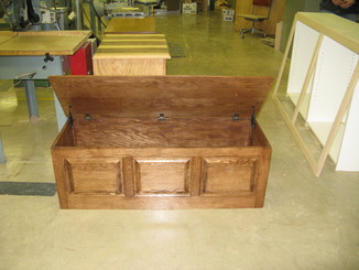 Woods III Chest 